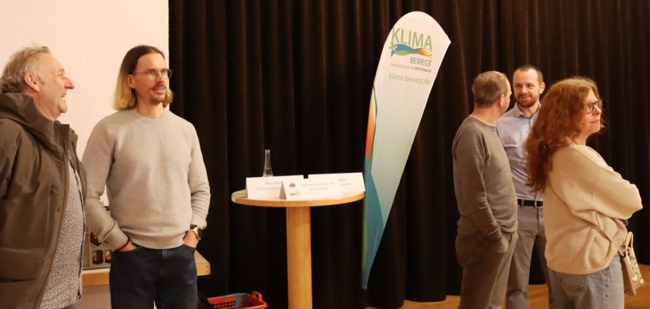 Bild zeigt Gesprächspartner während der Veranstaltung